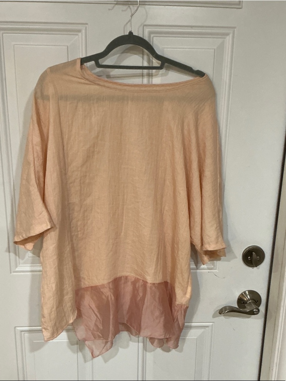Pale pink taupe linen top. Size XL  Casual or dress  it’s lovely